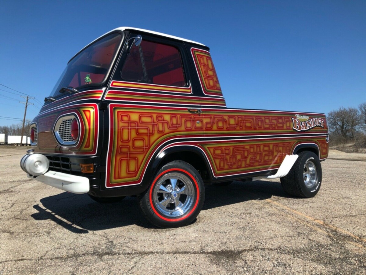 Retro Cool: 1962 Ford Econoline Custom