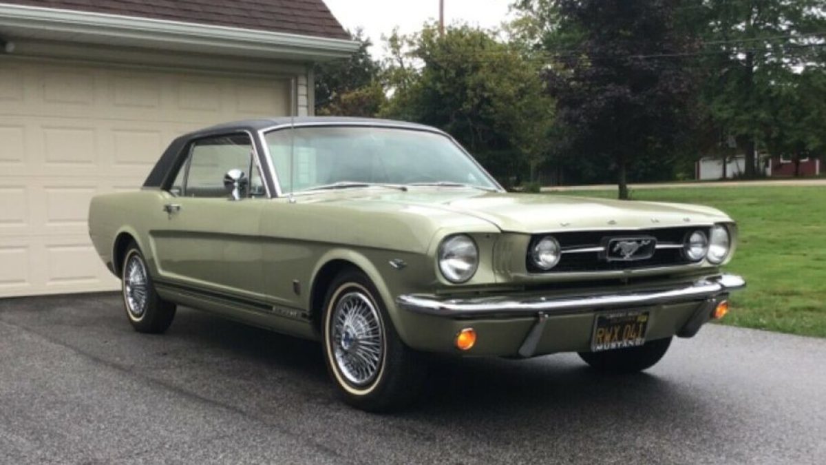 1966-Ford-Mustang-GT-1-
