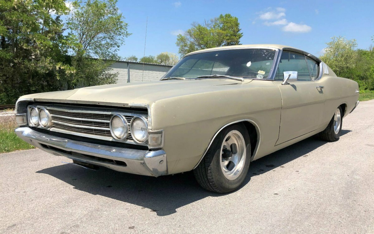 1969 Ford Fairlane Fastback Barn Finds