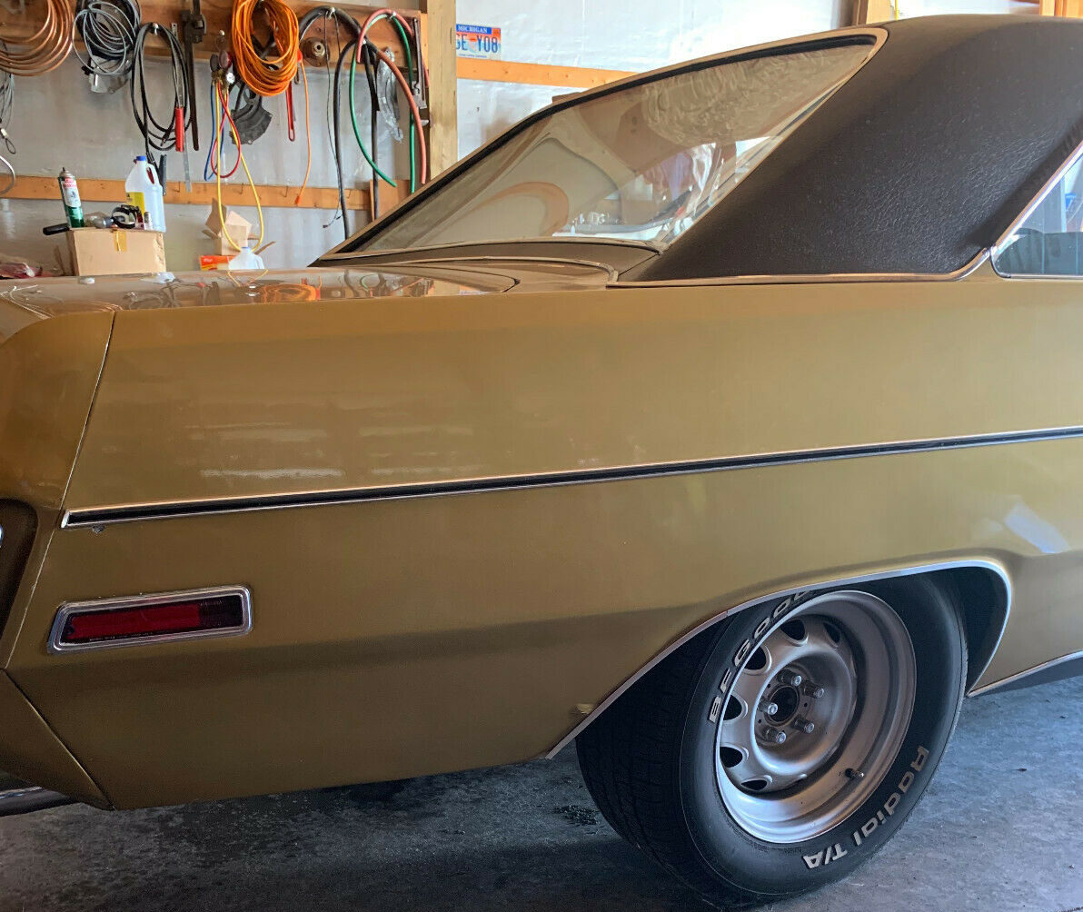 1971 Dodge Dart 2 Barn Finds