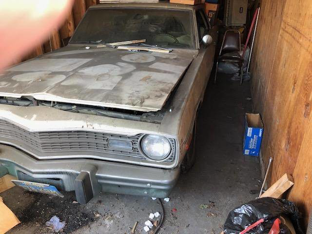 dodge-dart-side-barn-finds