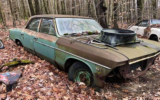 Chevy Junkyard Finds Barn Finds