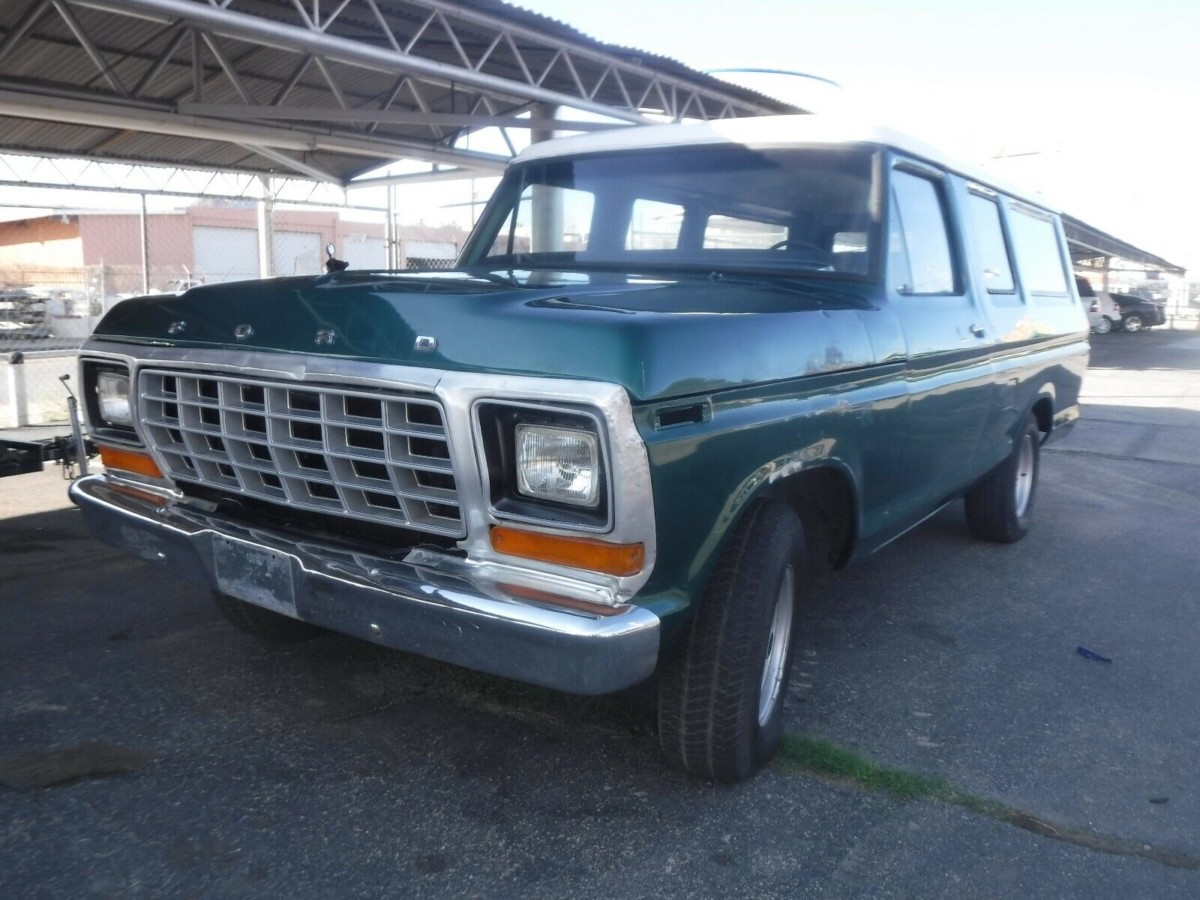 B100 Front 2 | Barn Finds