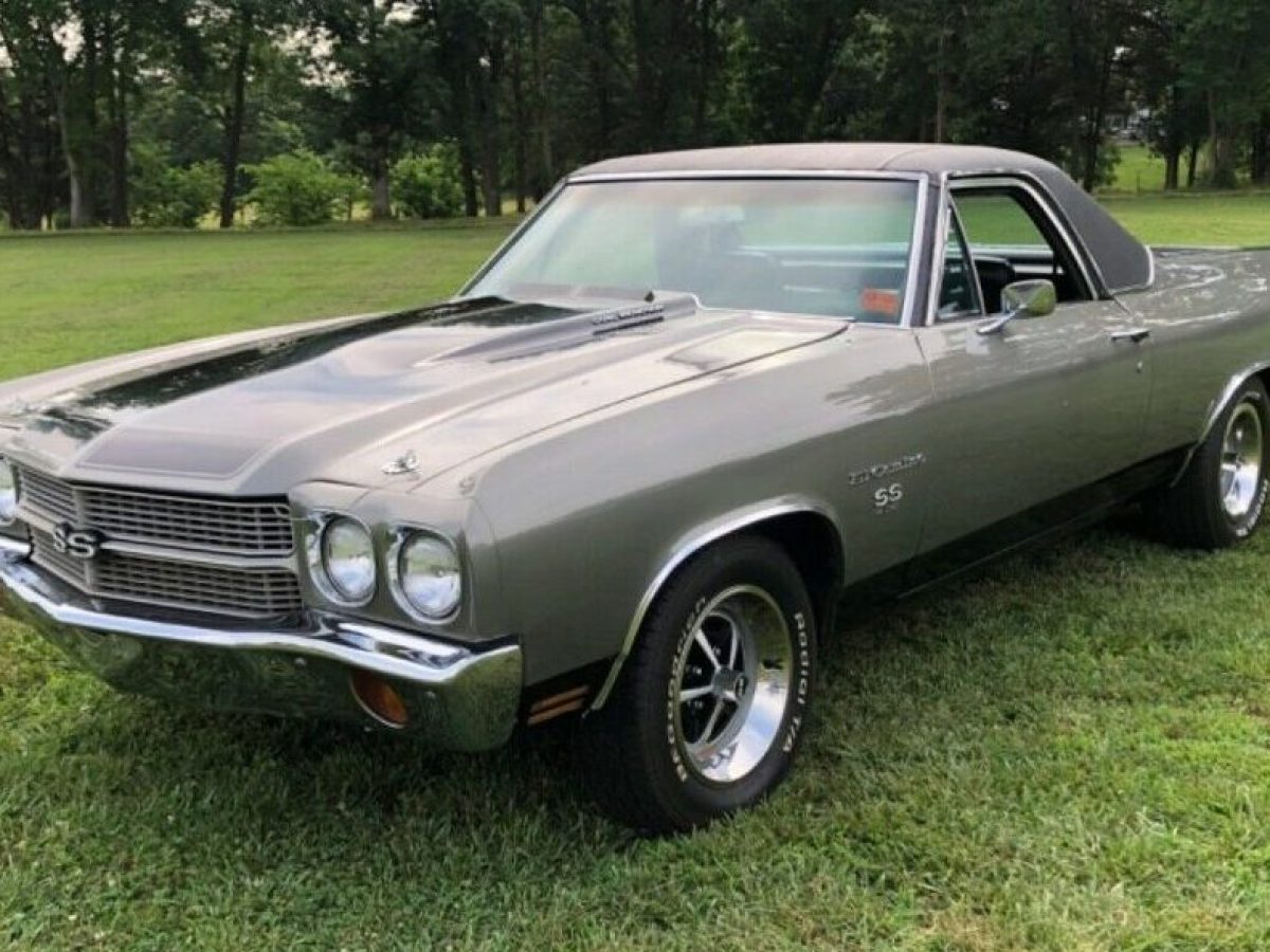 LS6 4-Speed! 1970 Chevrolet El Camino SS 454 | Barn Finds