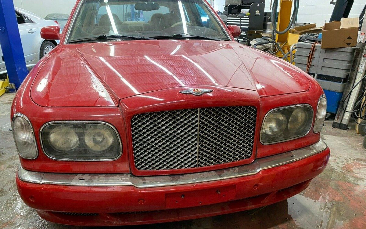 only 64570mls  full service history Bentley arnage red label 2000 