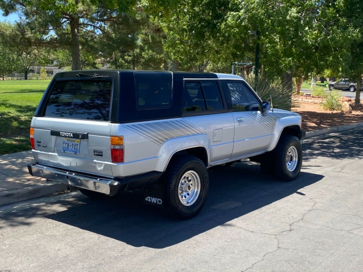 4runner Rear Silver Barn Finds