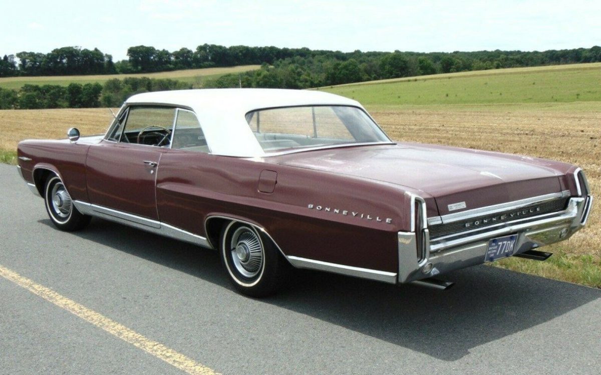 Original Survivor: 1964 Pontiac Bonneville | Barn Finds