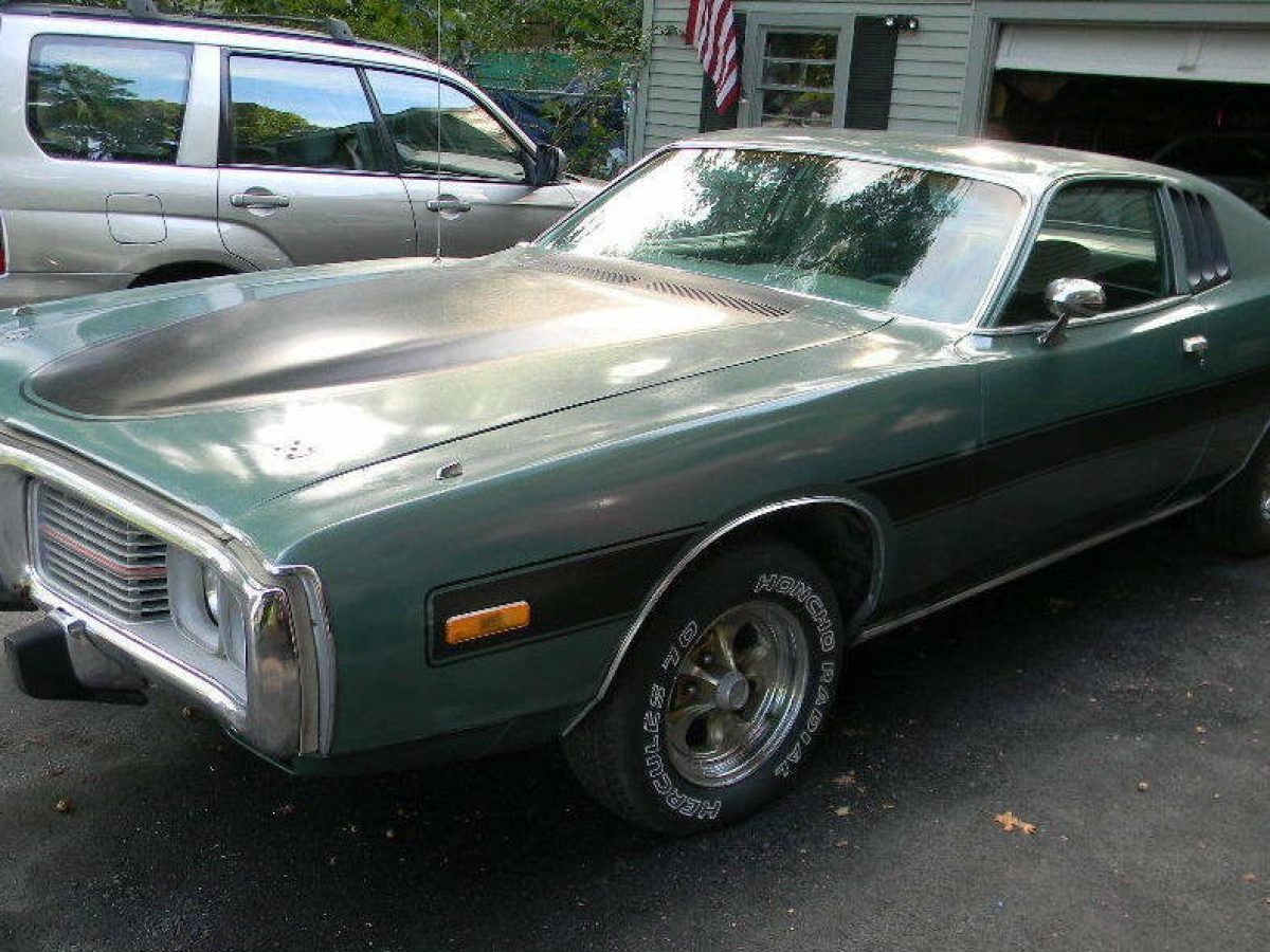 1973-Dodge-Charger-SE-1200x900.jpg