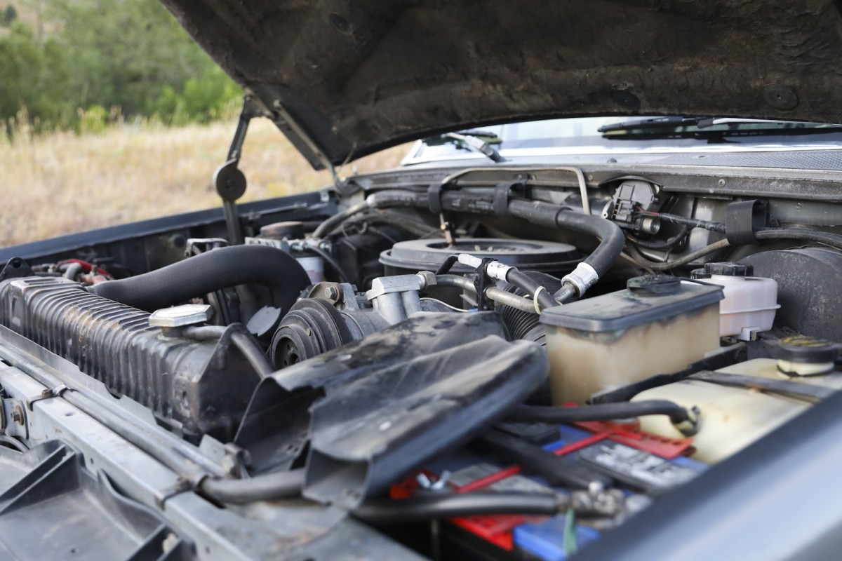 1989 Ford F350 (22) Barn Finds