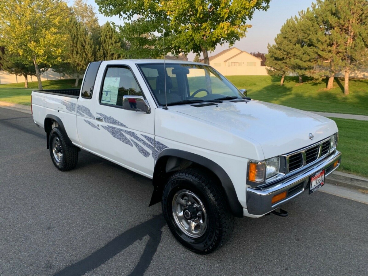 Pick up 04. Ниссан пикап 1995. Nissan King Cab. Nissan Pickup 2025. Ниссан пикап Хардбоди.