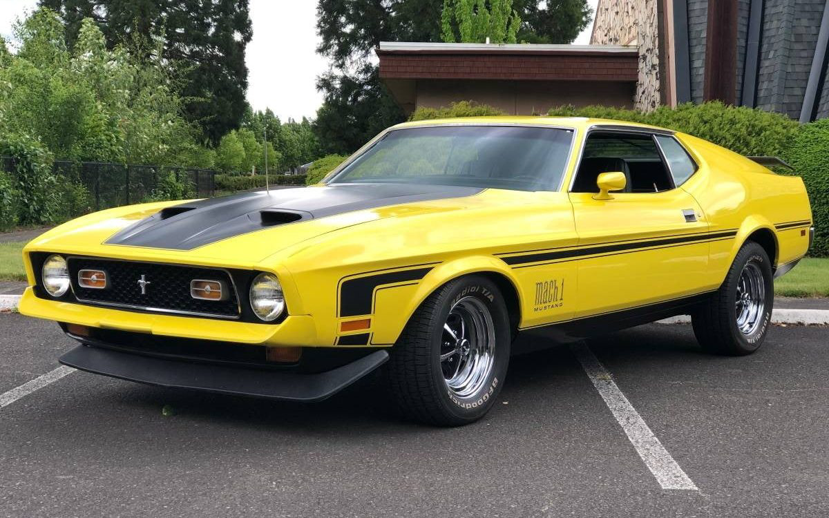 1972 Ford Mustang Mach 1 - Right Place - Design Corral