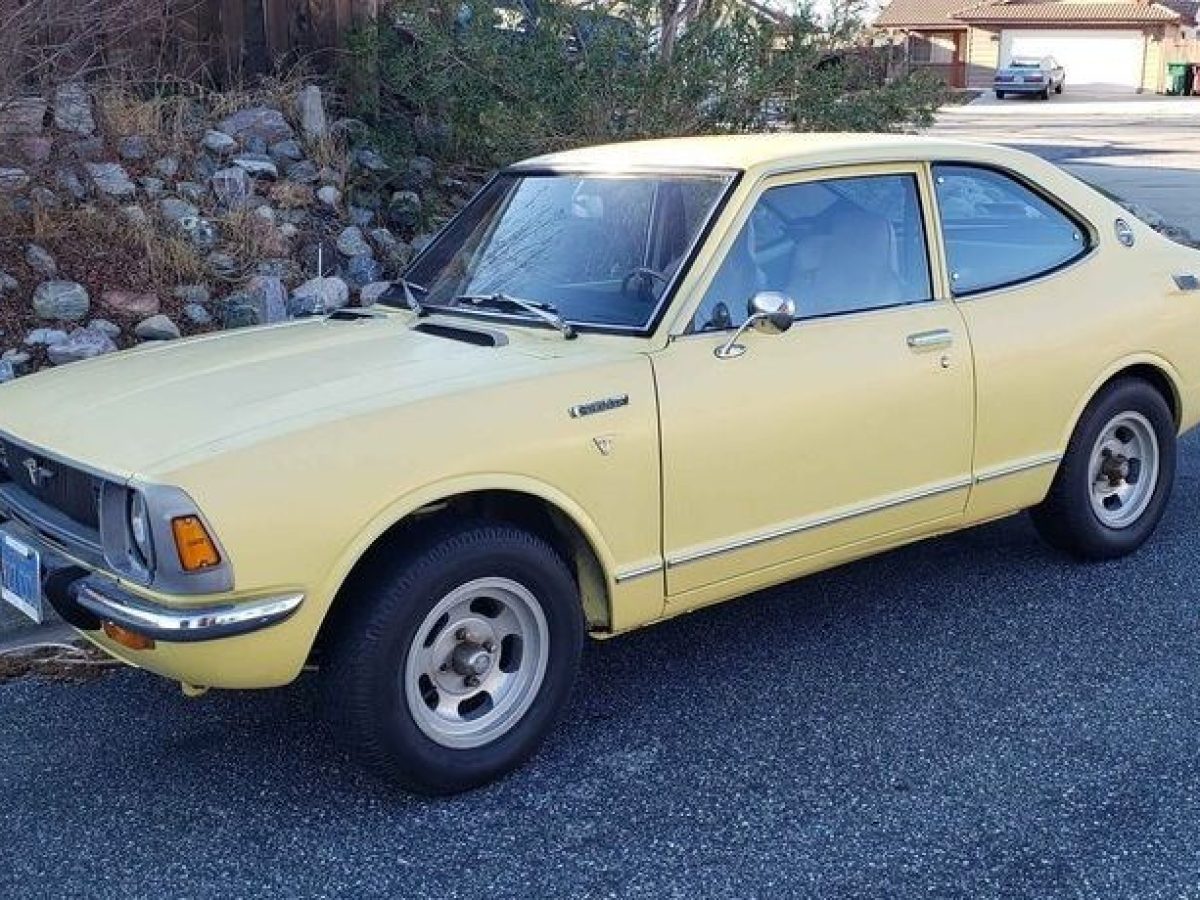 W*7様 トヨタ 昭和旧車カタログ71冊 COROLLA Supra CORON W*
