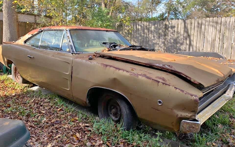 Looking To Trade: 1968 Dodge Charger | Barn Finds
