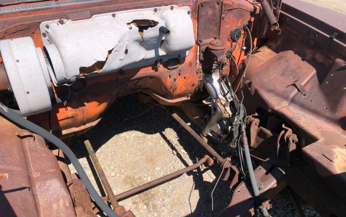 1957 Plymouth engine – Barn Finds