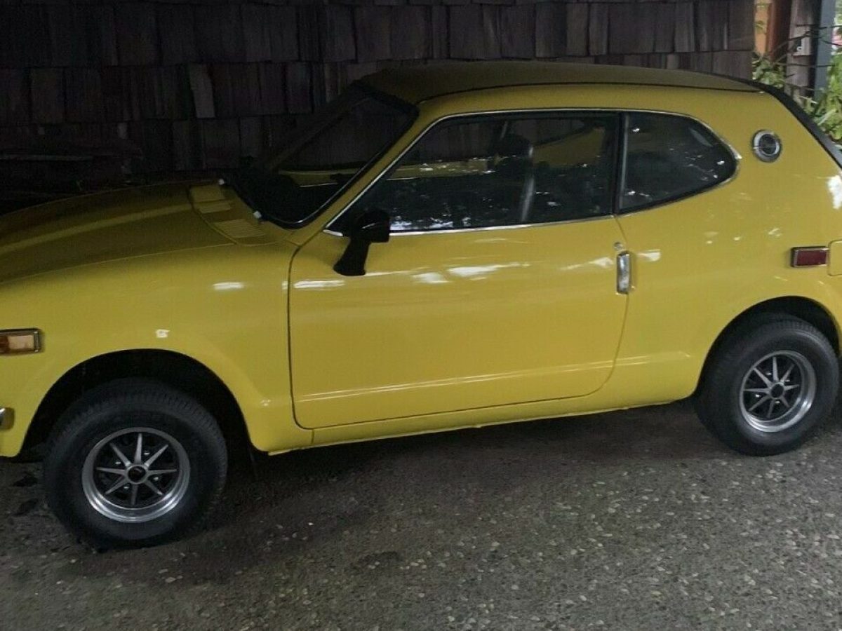 1972-Honda-left-profile-