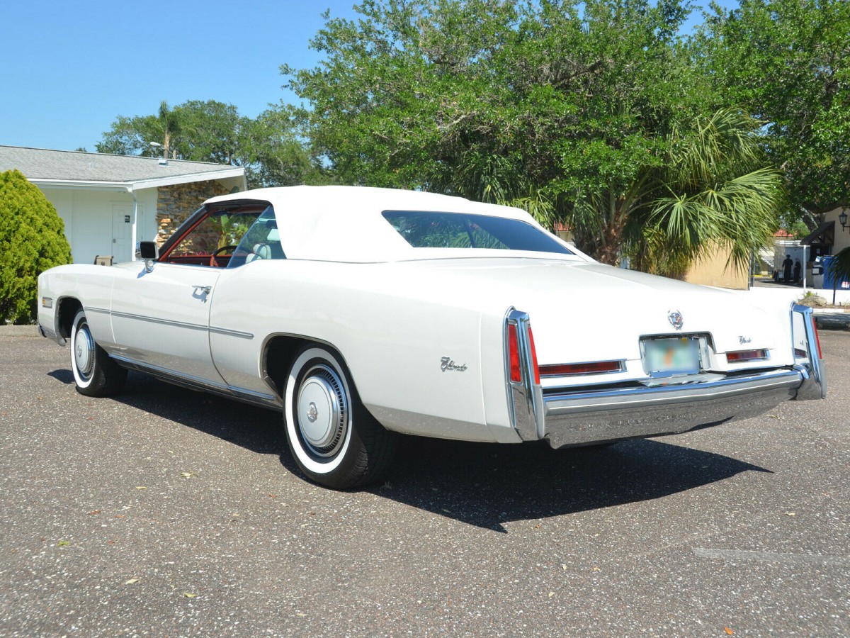 1976 Cadillac Fleetwood Eldorado 2 