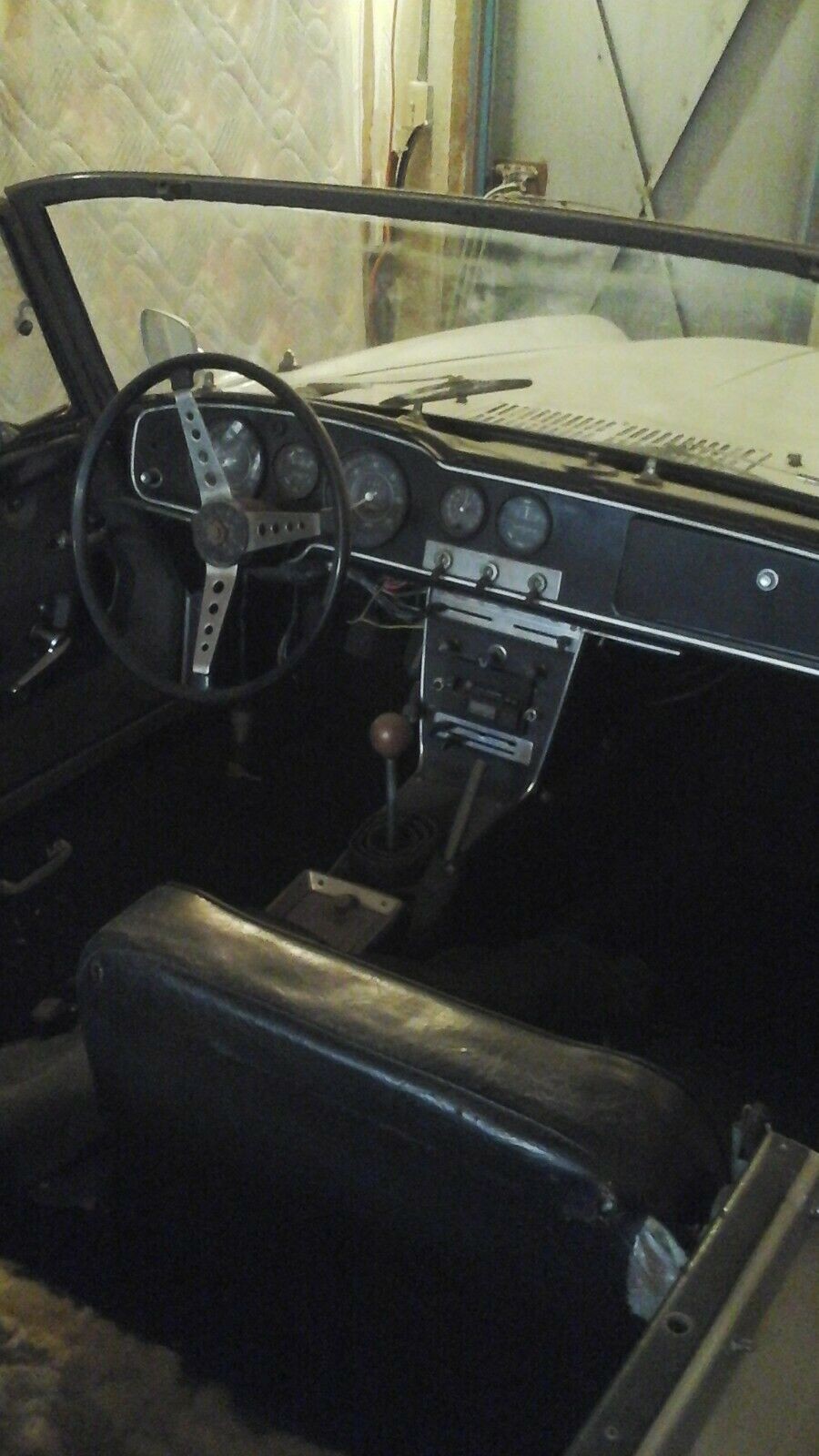 Datsun Fairlady Z Carbon Signal Moonbeam