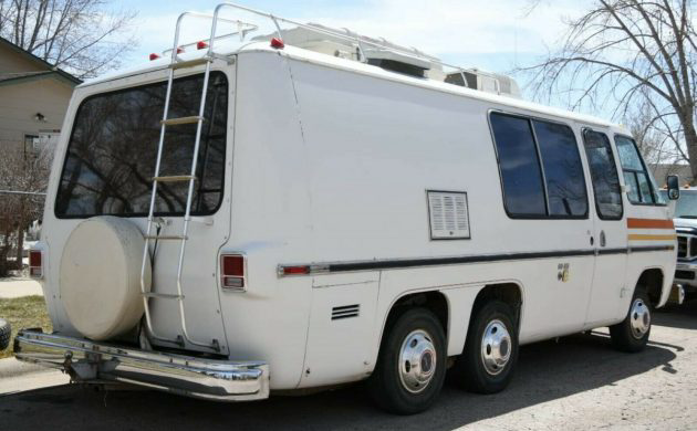 Six Wheeled Luxury 1976 Gmc Motorhome Barn Finds 2966