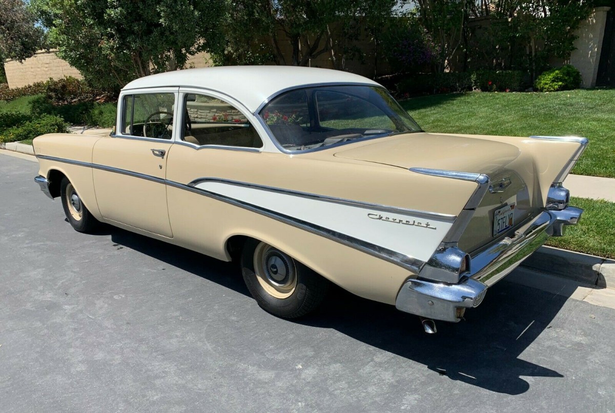 1-barn-finds