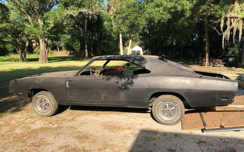 1969 Charger 440 1 Barn Finds