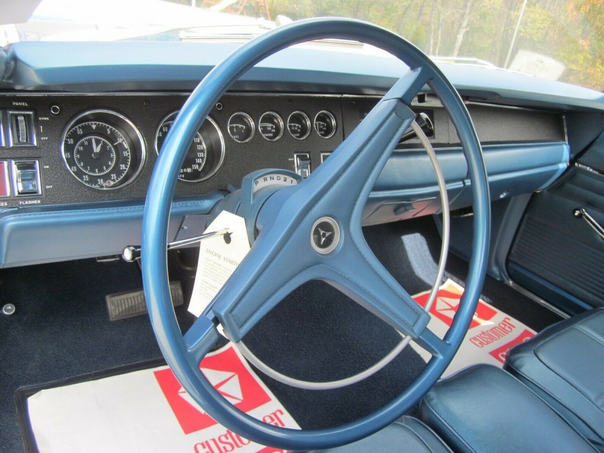 1969 Dodge Charger Daytona Interior | Barn Finds
