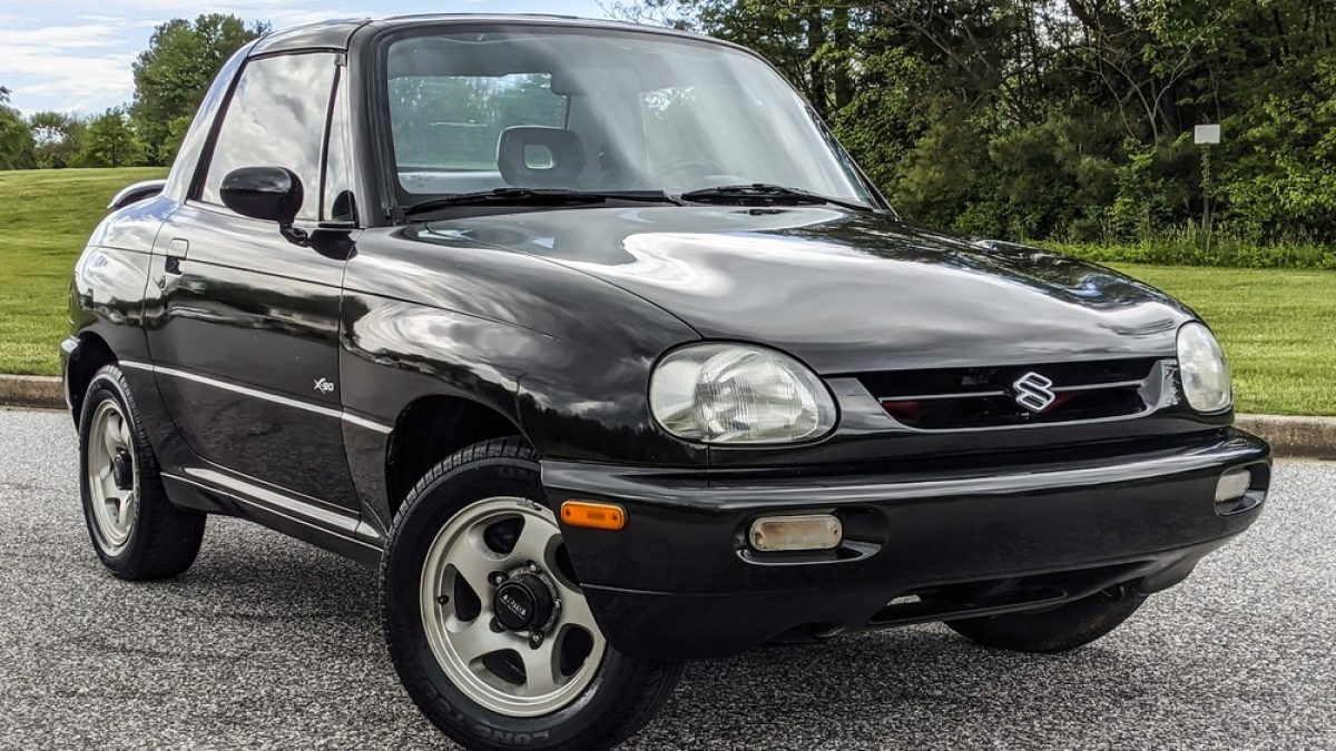 1996-Suzuki-X90-Photo-1-