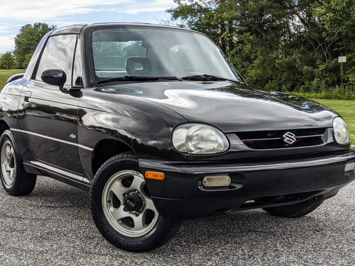 1996-Suzuki-X90-Photo-1-