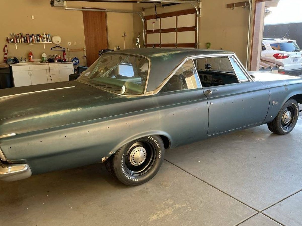 426 Wedge/4-Speed! 1964 Plymouth Belvedere | Barn Finds