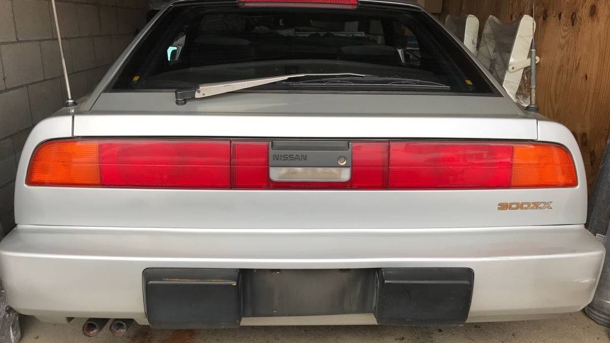 nissan-300zx-rear-1200x675.jpg