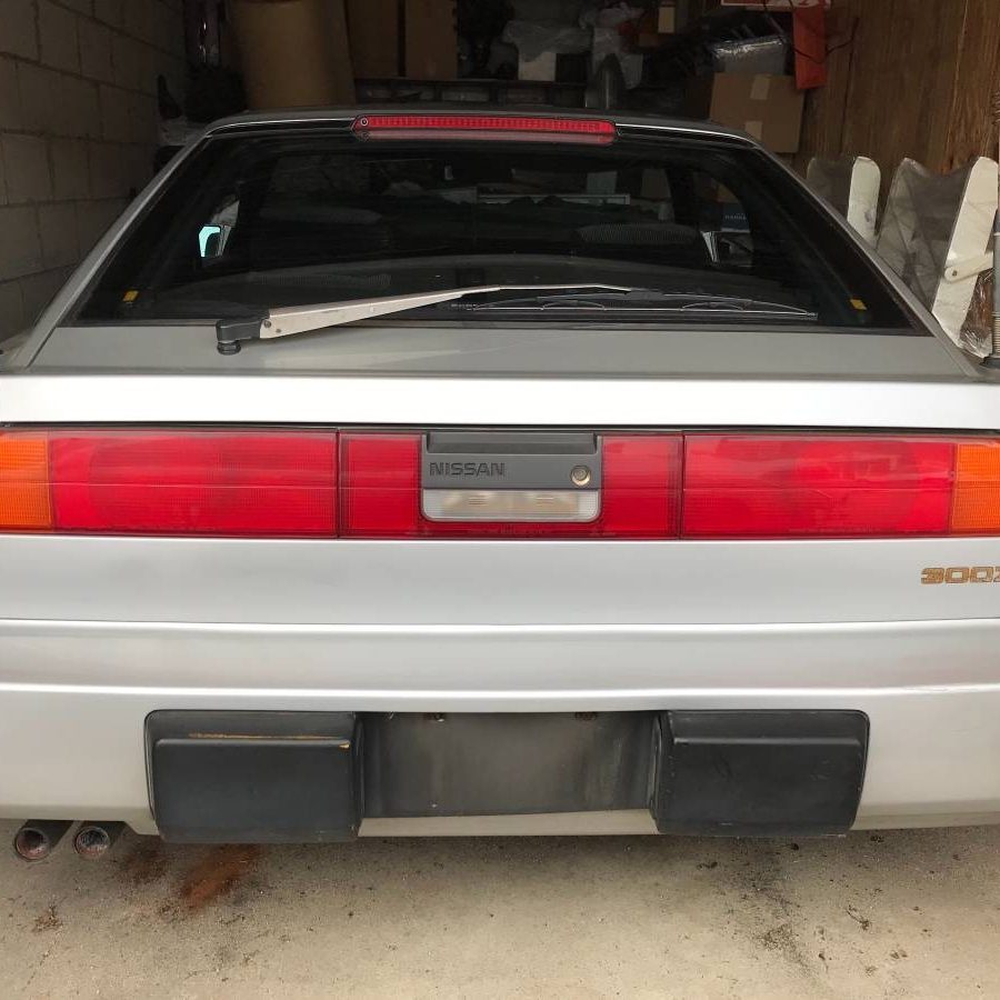 nissan-300zx-rear-900x900.jpg
