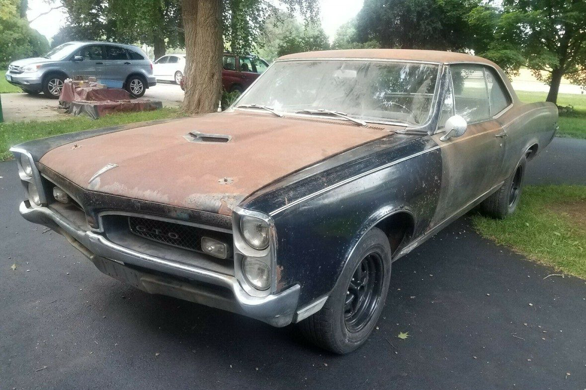 1967 Pontiac Gto 2 Barn Finds