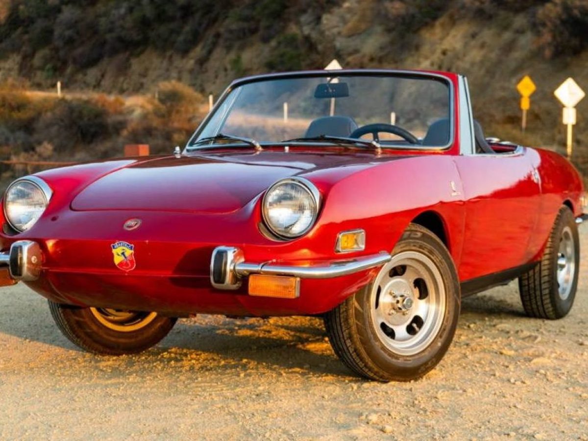 4-speed Drop-Top: 1971 Fiat 850 Sport Spider | Barn Finds