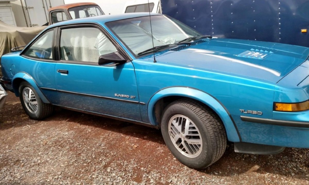 1989年 ポンティアック サンバードGT コンバーチブル 宣伝プレス 写真 Turbocharged! 1989 Pontiac Sunbird GT | Barn Finds