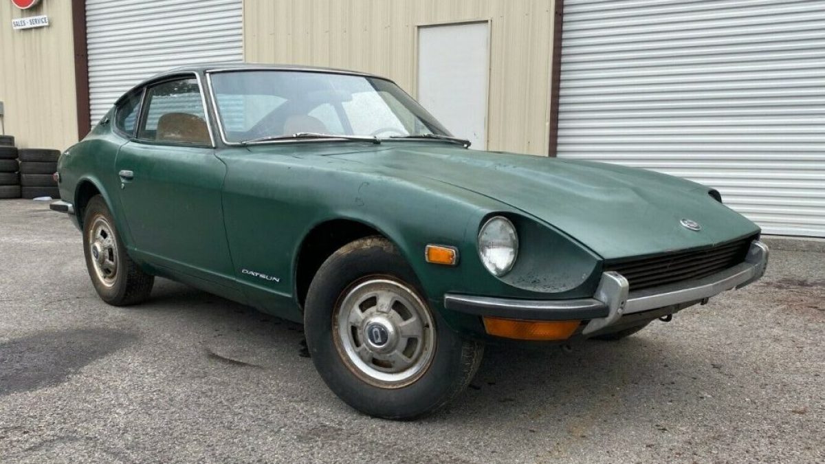 240z-front-e1632851830720-