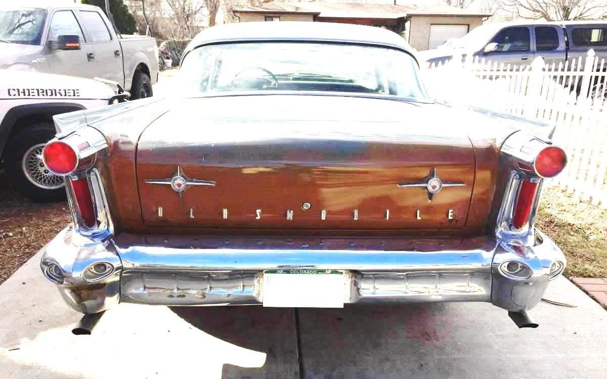 1958-Olds-Super-88-4 | Barn Finds