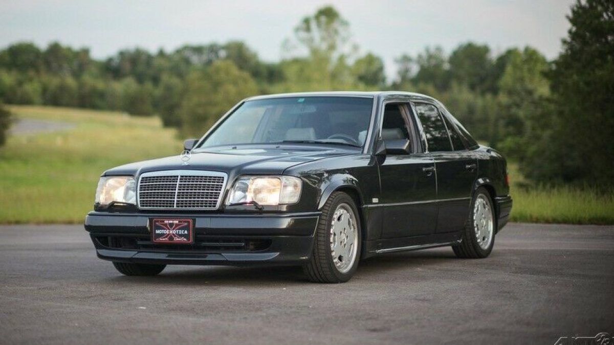 400e-front-e1637867679476-
