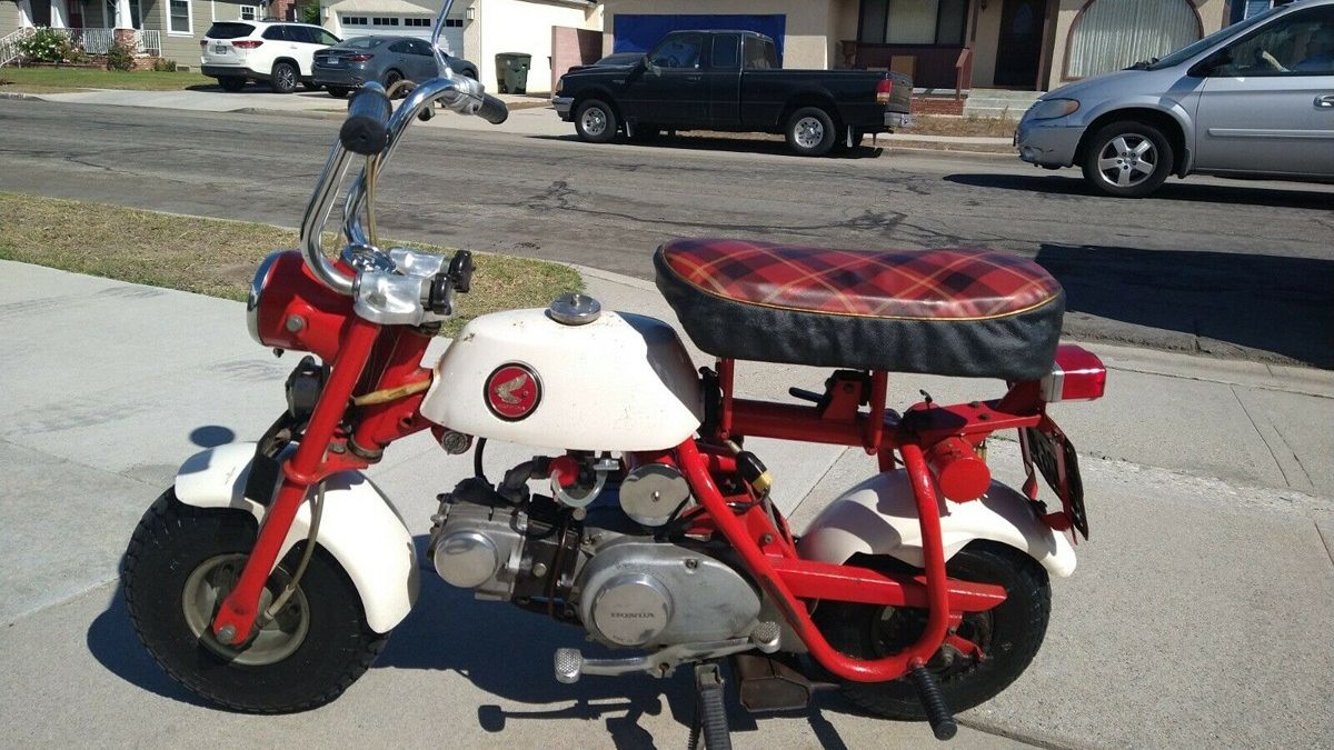 012122-1967-Honda-Z50M-2-