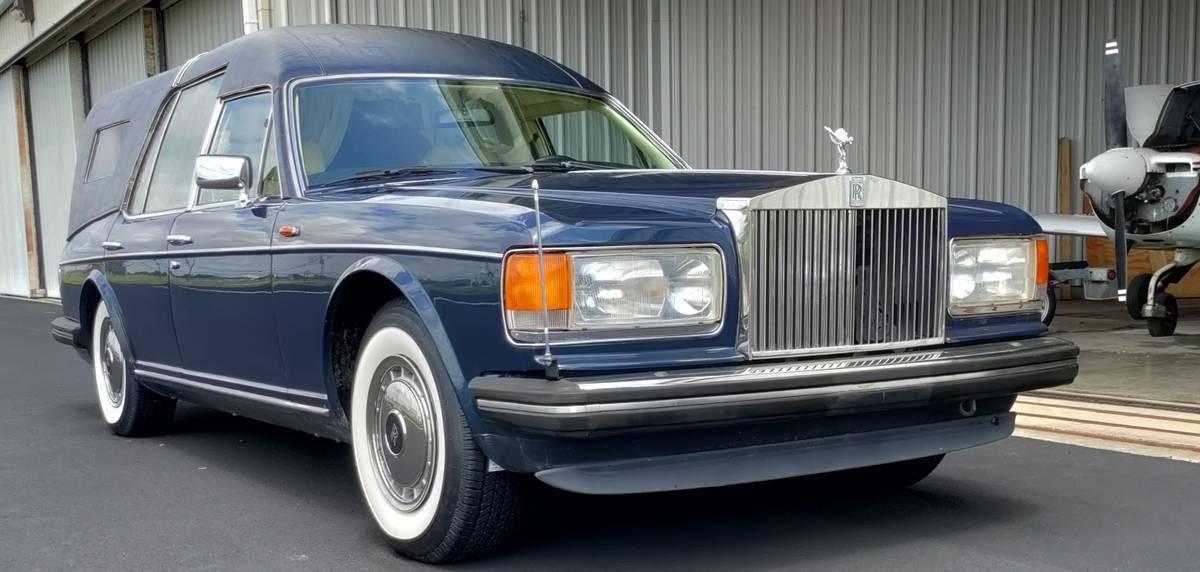 Rr Hearse Front 