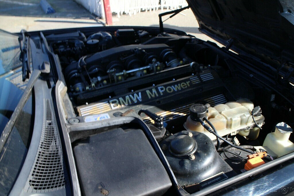 bmw-m5-engine-barn-finds