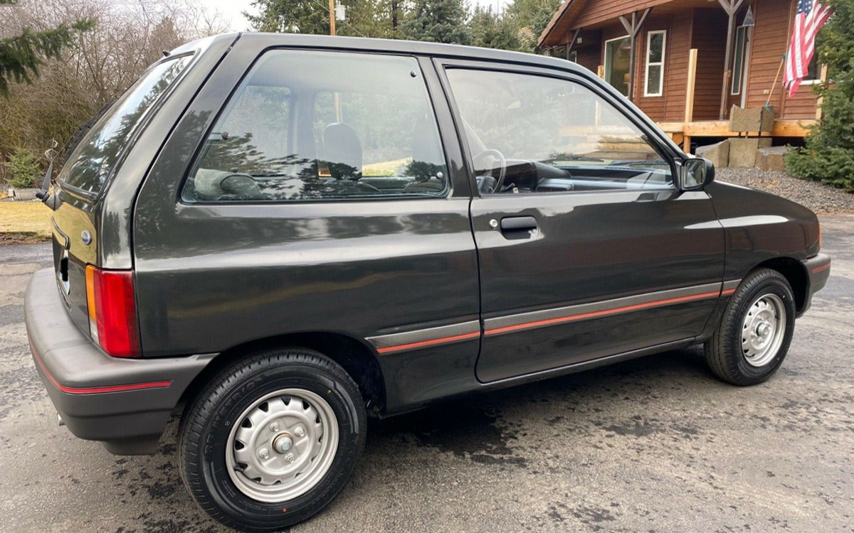 030922 – 1988 Ford Festiva LX – 3 | Barn Finds