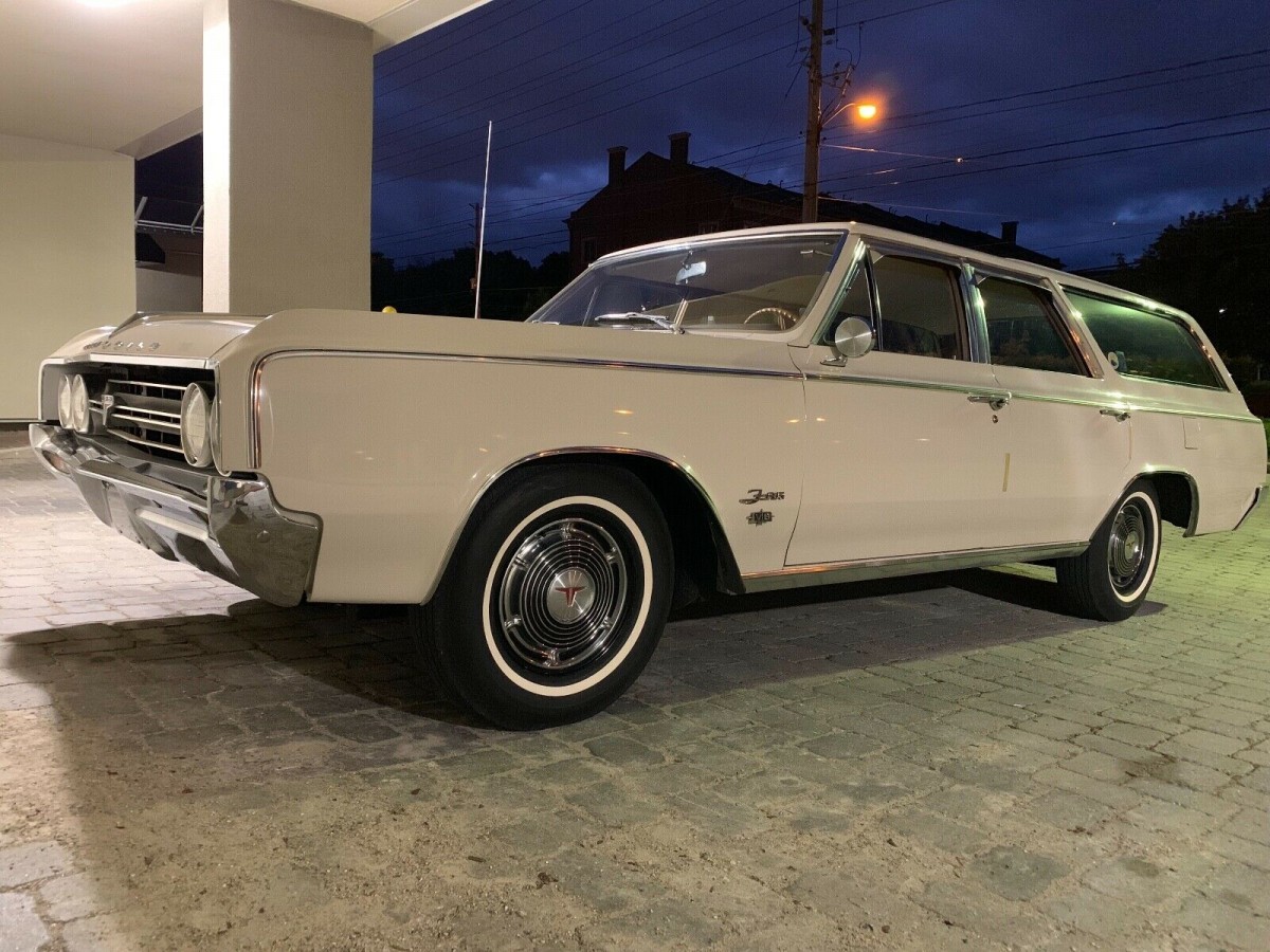 1964 Oldsmobile F85 Station Wagon 2 Barn Finds