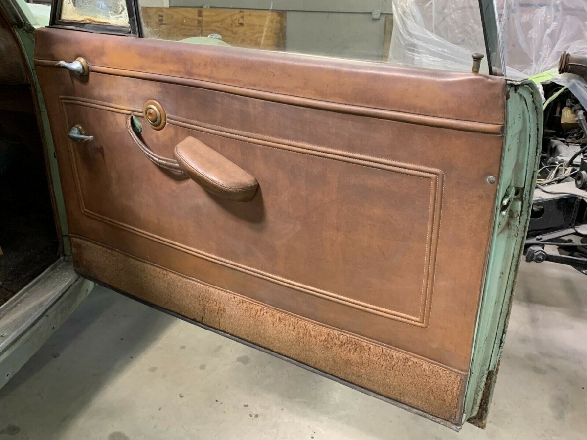 1941 Lincoln Continental door panel Barn Finds