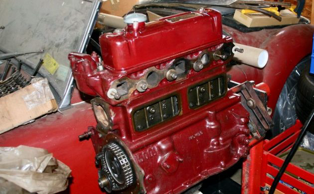 MG Engine Painting