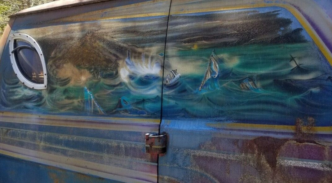 mural van mural Barn Finds