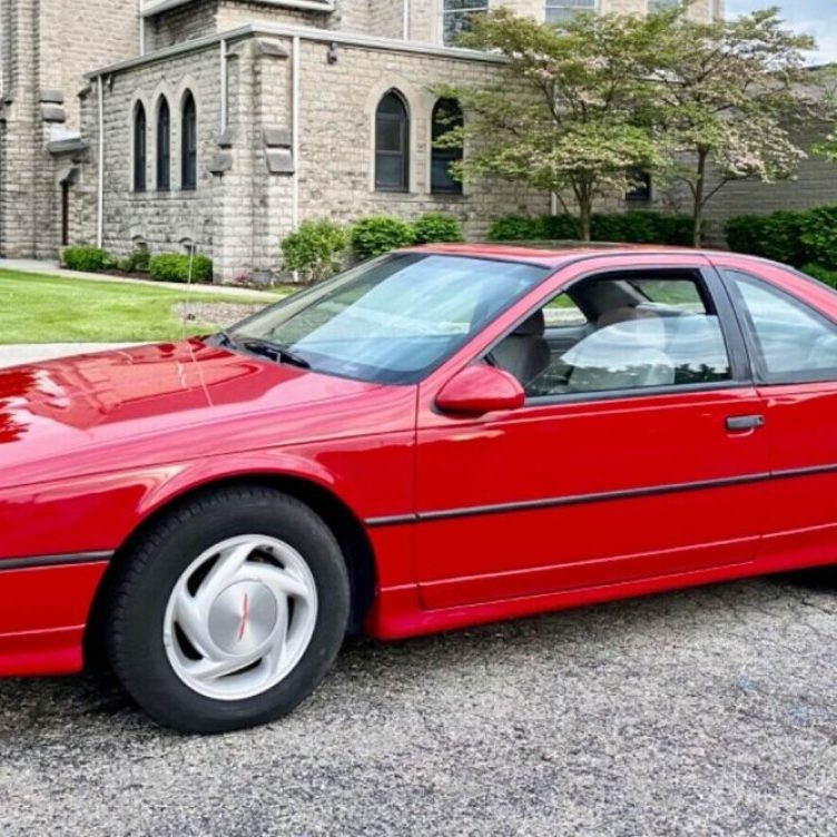 21K Miles! 1990 Ford Thunderbird SC | Barn Finds