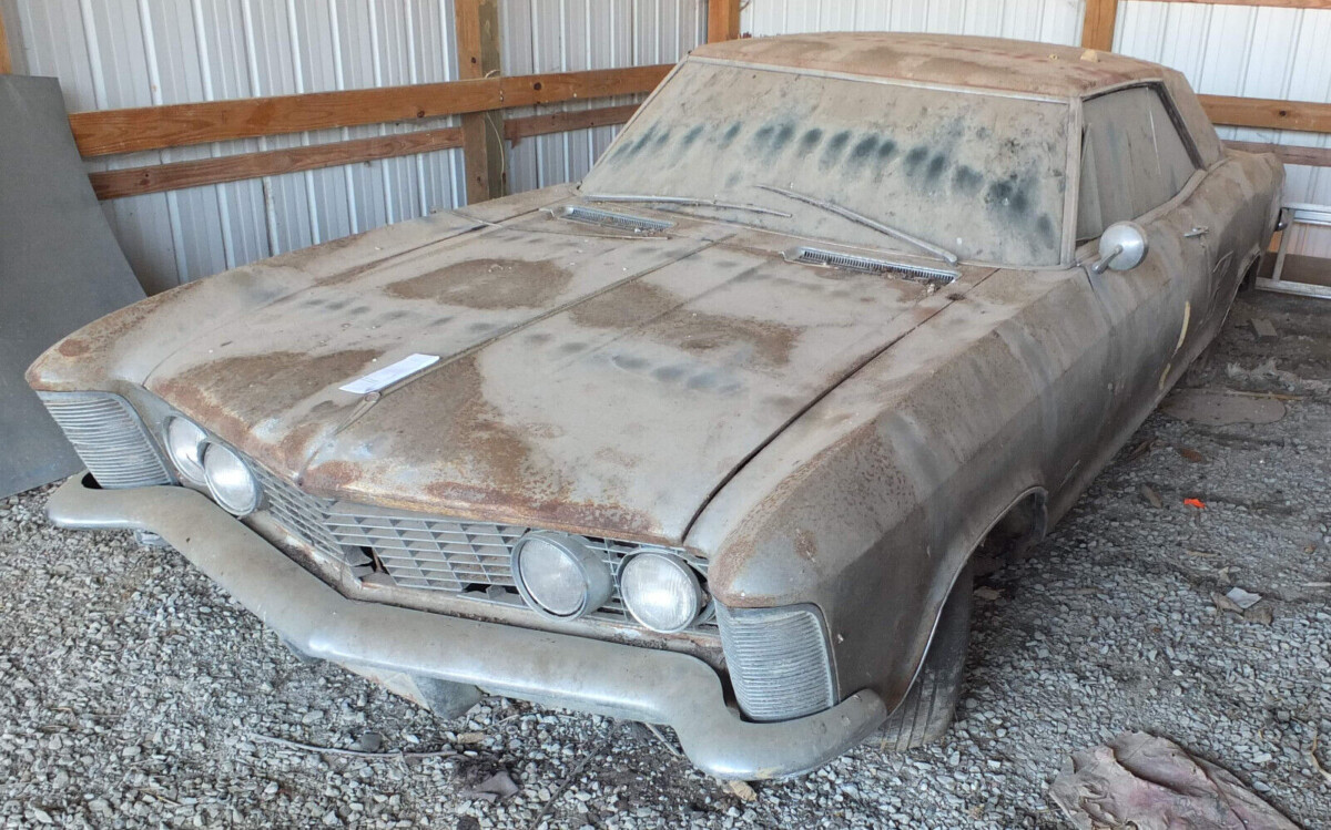 1963 Buick Riviera 2 | Barn Finds