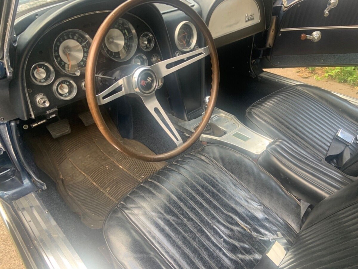 1963 Chevrolet Corvette 4 | Barn Finds