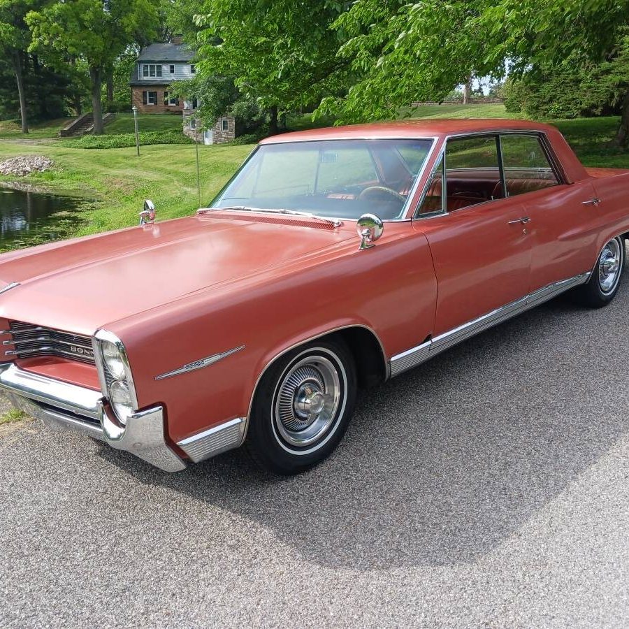 1964-Pontiac-Bonneville-1-