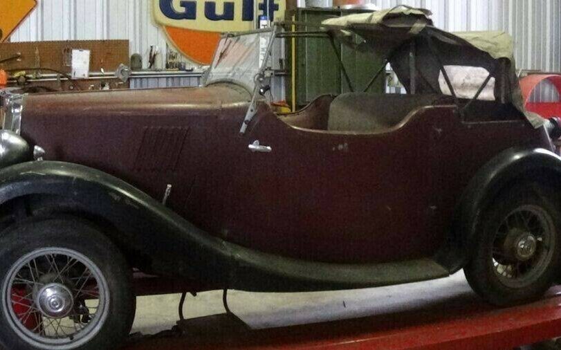 1937 Morris body Barn Finds