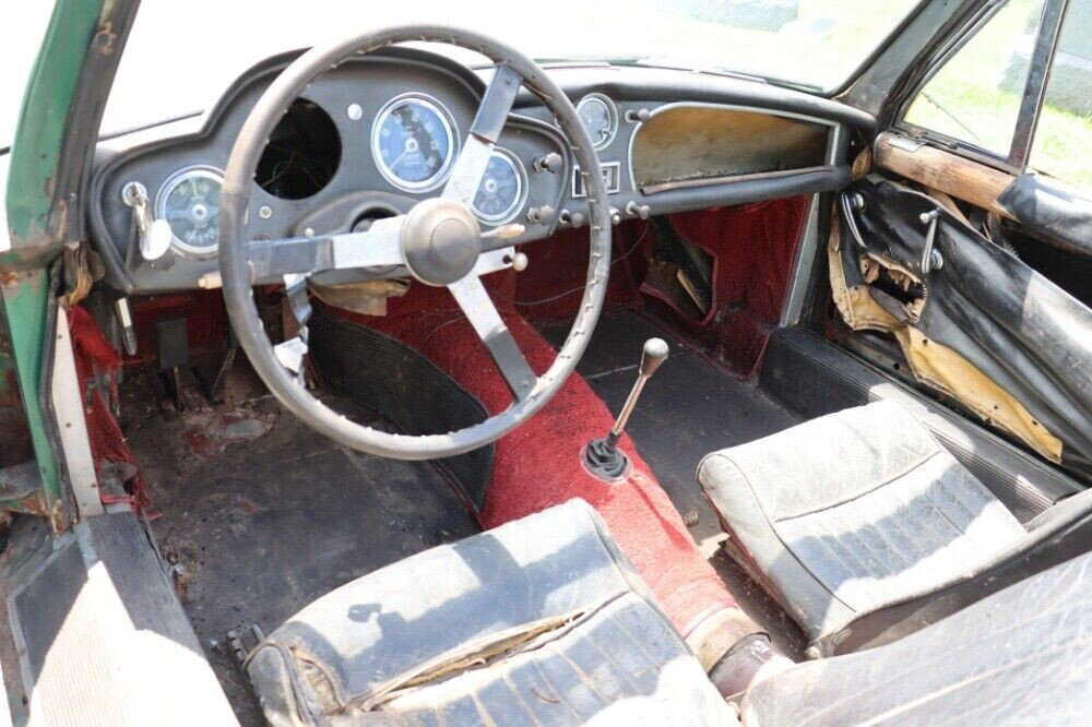 Aston Martin Db Interior Barn Finds